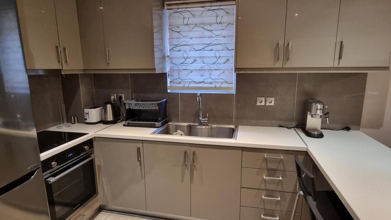 Casa Moderno Near The Beach เอเธนส์ ภายนอก รูปภาพ